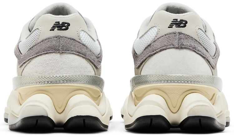 New Balance 9060 Nuage de pluie