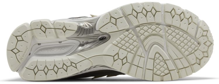 New Balance 1906R argent