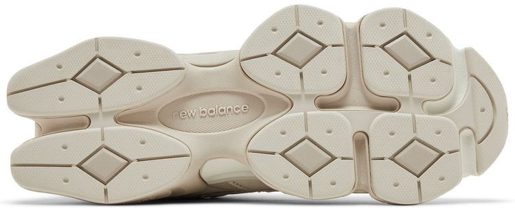 New Balance 9060 Gris Clair de Lune