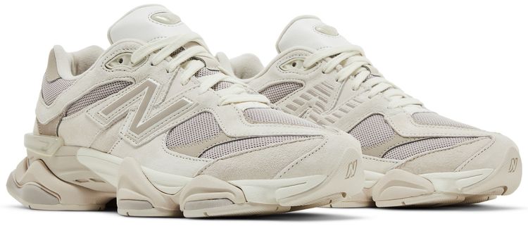 New Balance 9060 Gris Clair de Lune