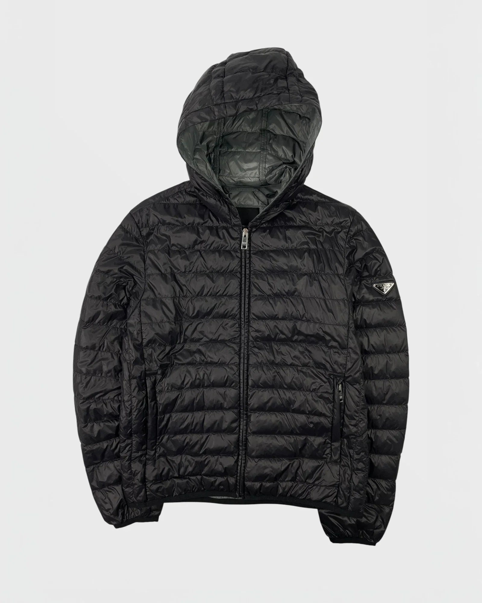 Triangle Prada Doudoune