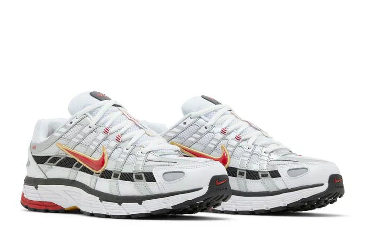 Nike P6000 Rouge universitaire
