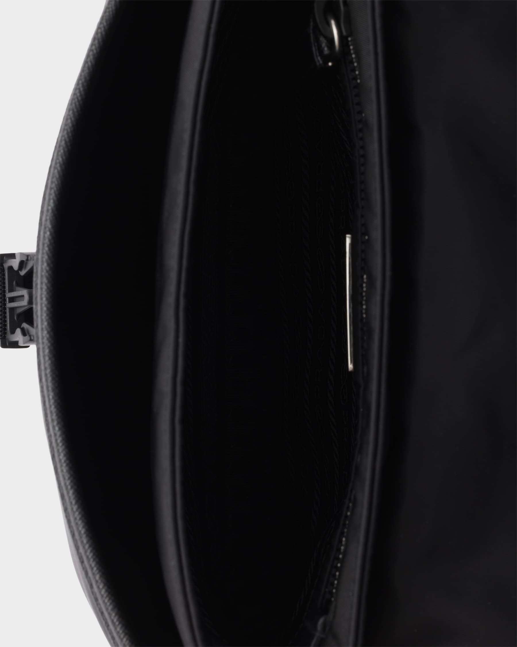 Sac porté épaule en Re-Nylon et cuir Saffiano