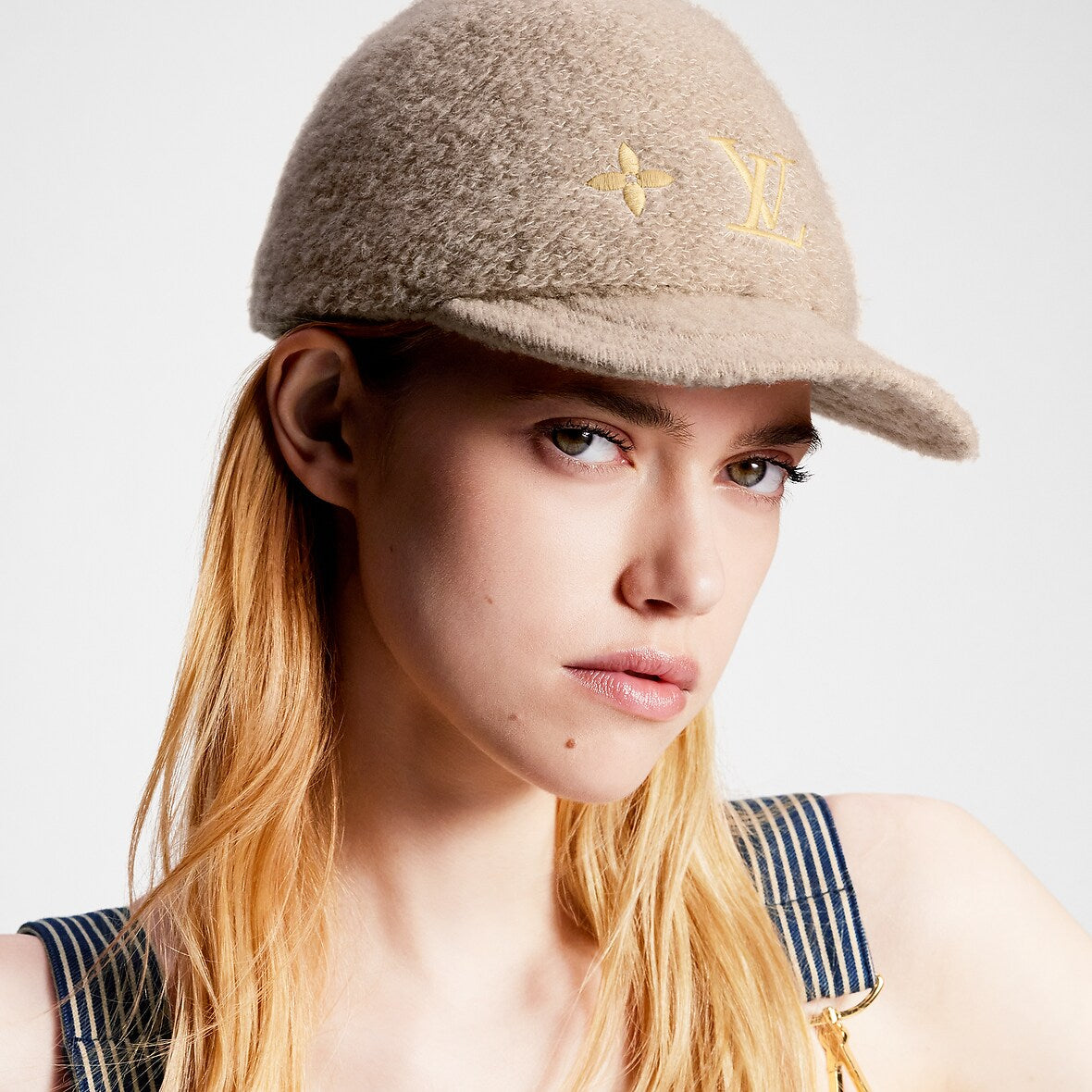 Casquette LV  Monogram Shearling Baseball  – Beige