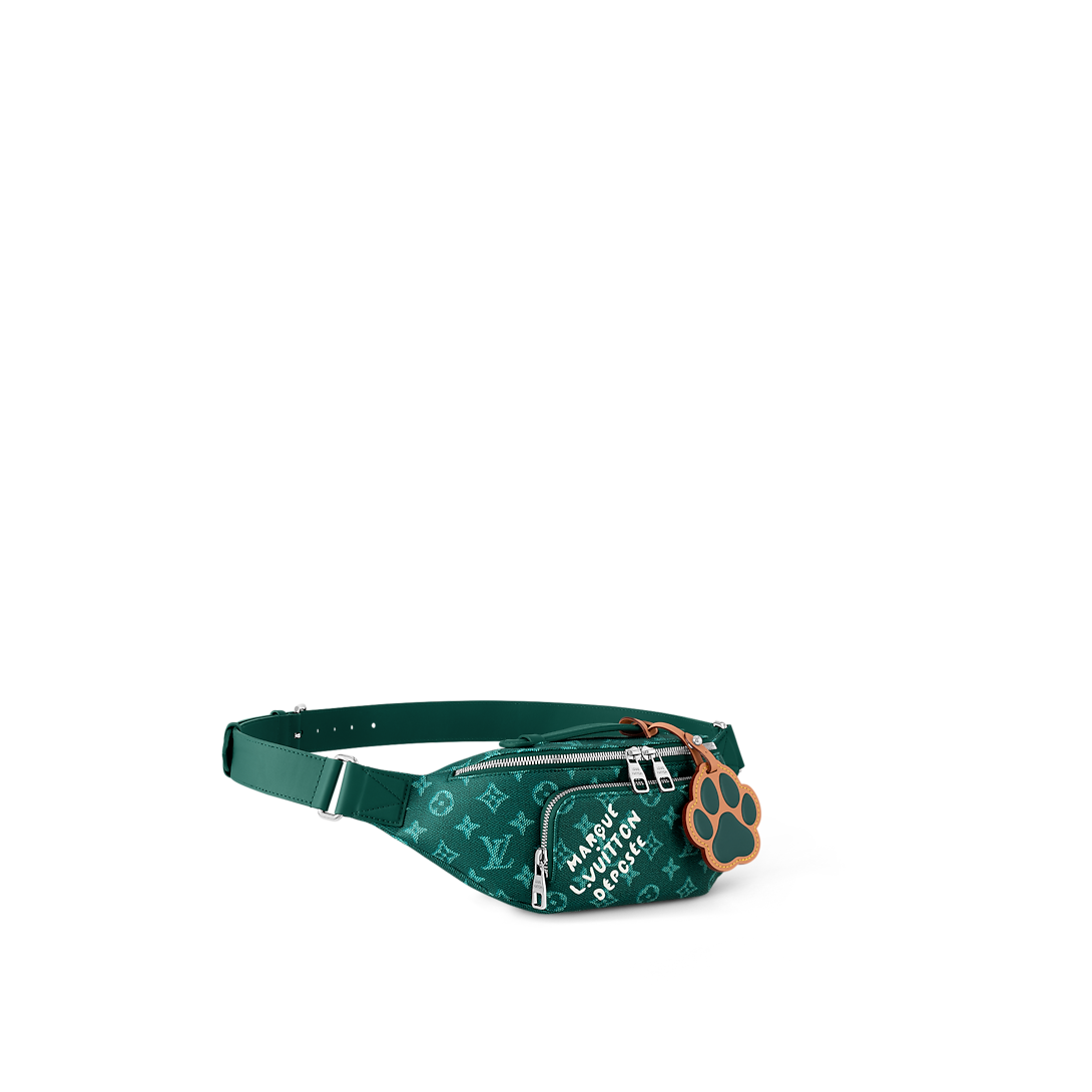 Sac banane Louis Vuitton en toile Monogram verte avec motif chien