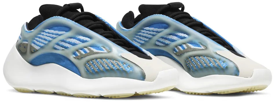 Yeezy 700 V3 Bleues