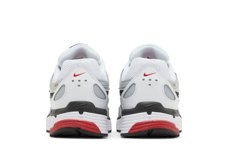 Nike P6000 Rouge universitaire