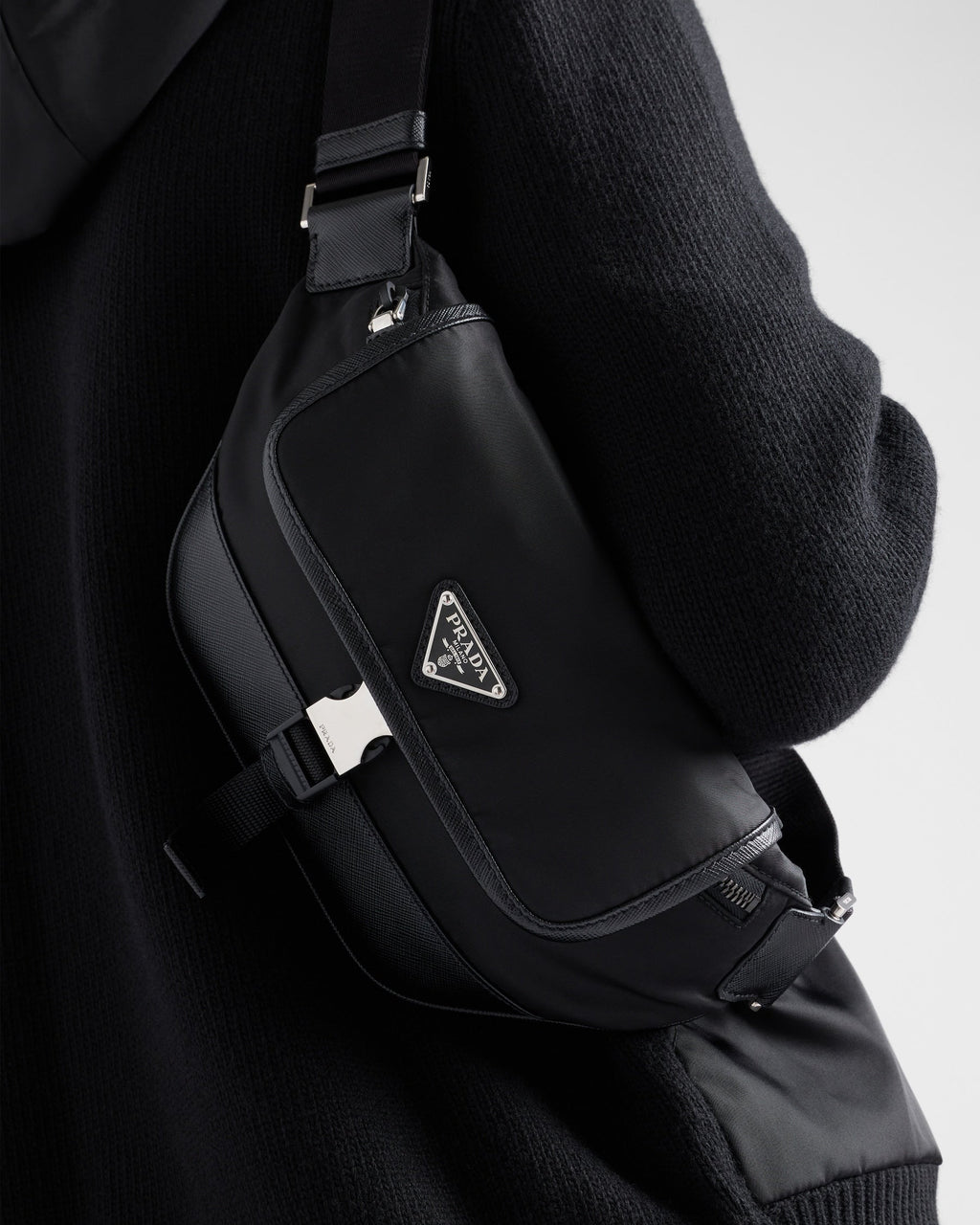 Sac porté épaule en Re-Nylon et cuir Saffiano