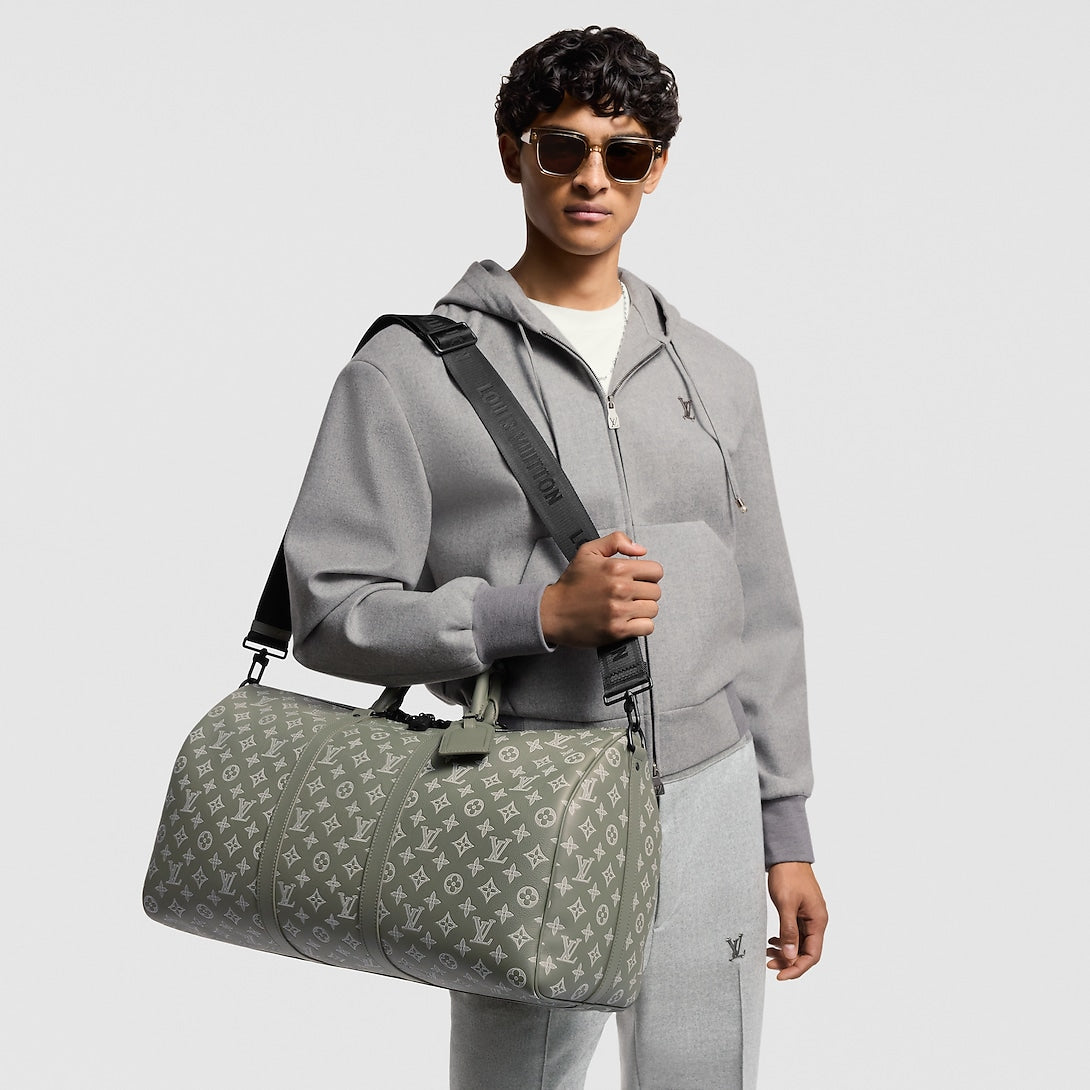Sac Keepall Bandoulière 50 Louis Vuitton en toile Monogram Eclipse dégradé vert (vert sauge / kaki)