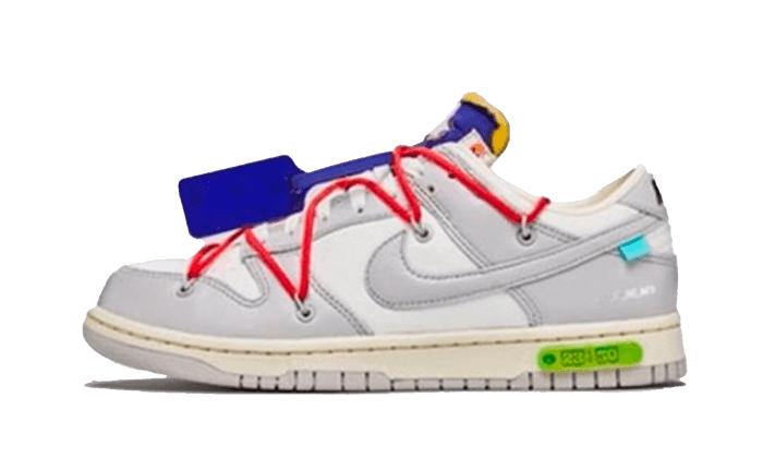 Lot 23 de Nike® x Off-White® Dunk Low