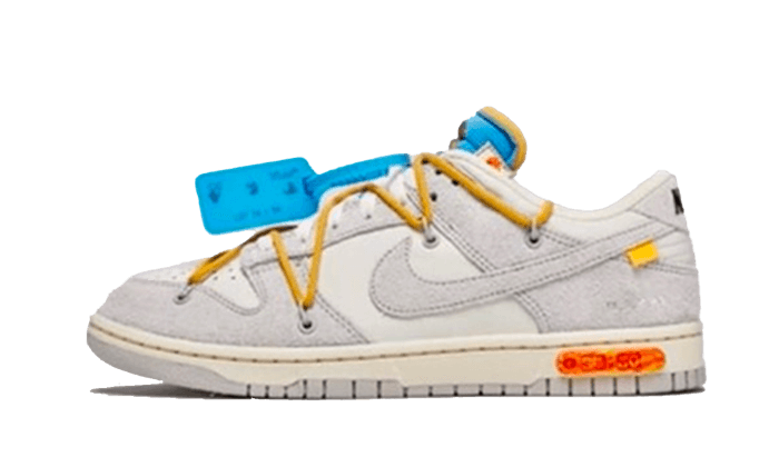 Lot 34 de Nike® x Off-White® Dunk Low