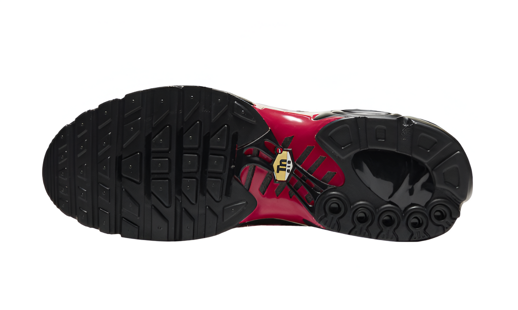 Nike® x Supreme® Air Max Plus Tn Rose Feu